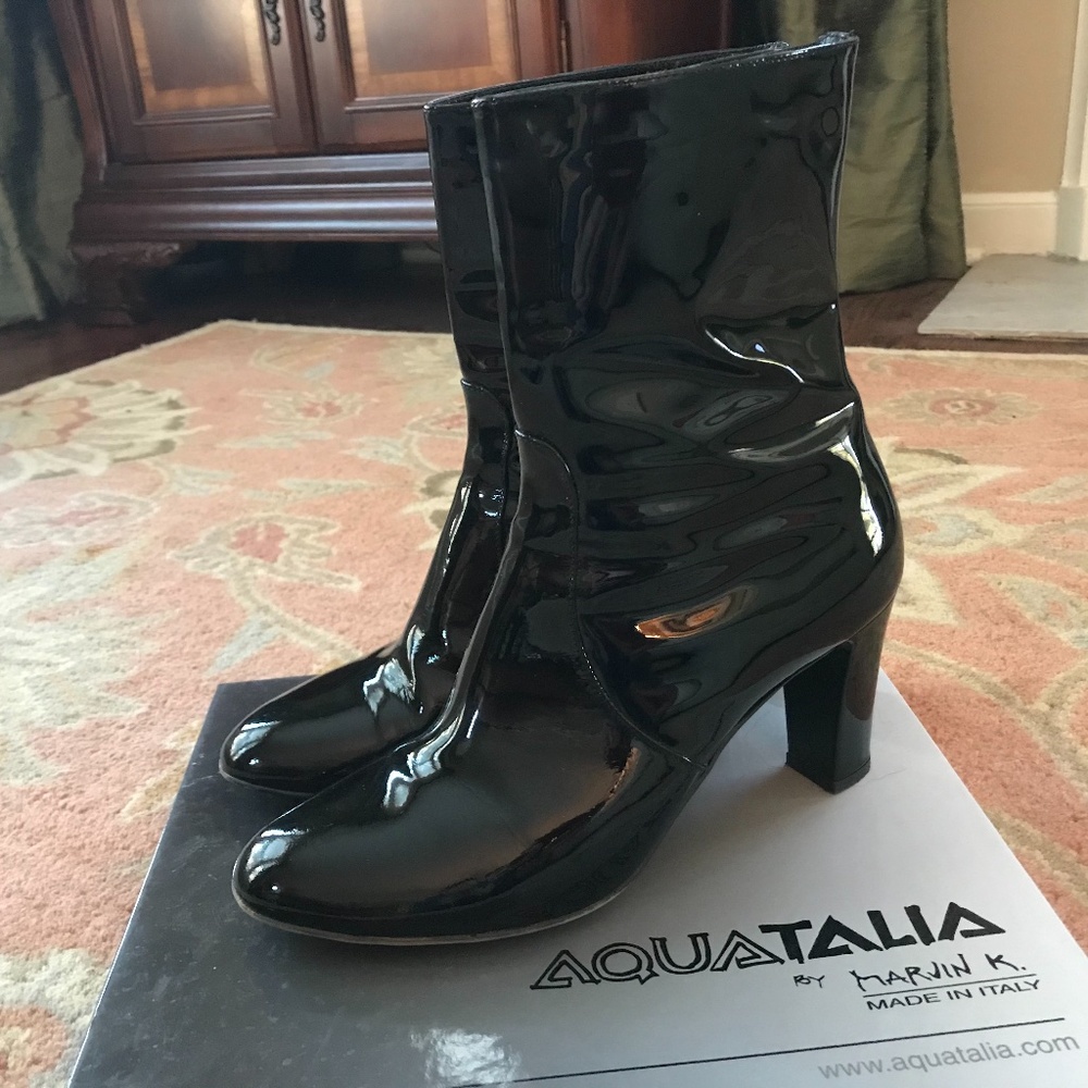 AquaTalia Black patent leather boots
